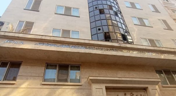 نما بیرون